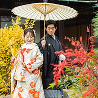 紅葉新緑が美しい有形文化財建築の和装前撮りフォト-02