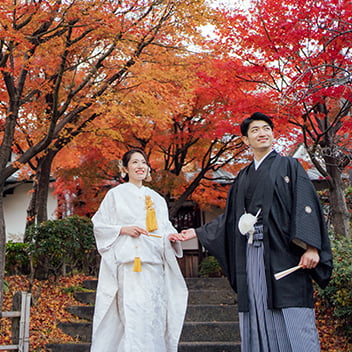 紅葉新緑が美しい有形文化財建築での和装前撮り-01