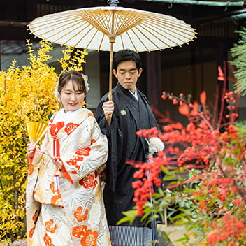 紅葉新緑が美しい有形文化財建築での和装前撮り-03