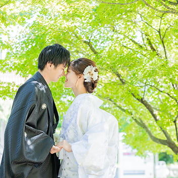 紅葉新緑が美しい有形文化財建築での和装前撮り-08